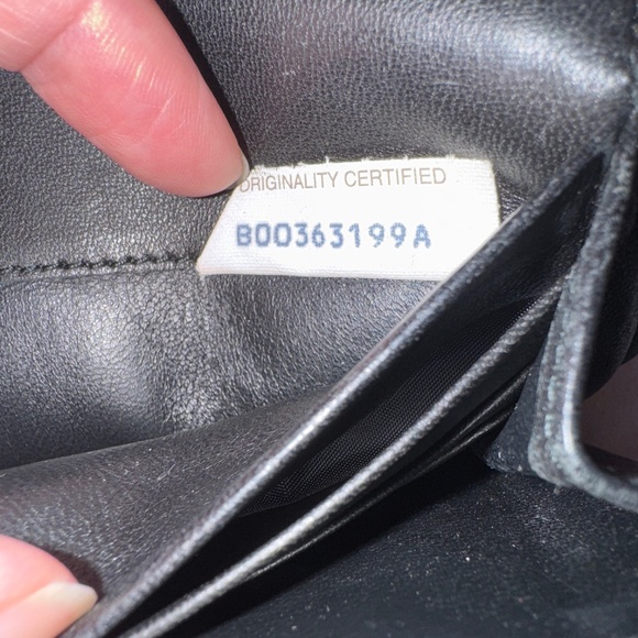 Bottega Veneta Black Leather Accessory - Picture 8 of 8